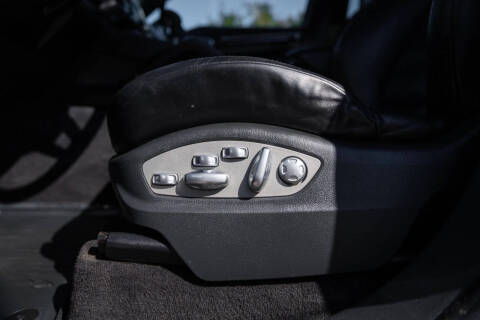 2017 Porsche Cayenne Platinum Edition