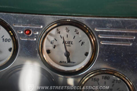 1949 Ford F-100
