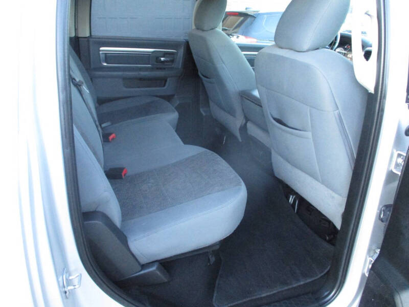 2019 RAM 1500 Classic SLT