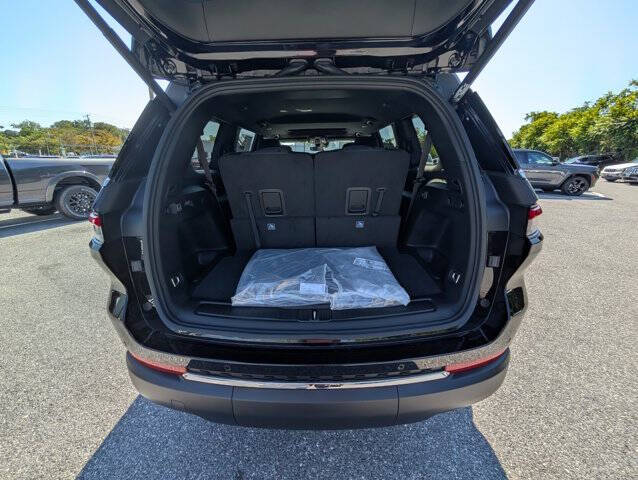 2025 Jeep Grand Cherokee L Laredo X