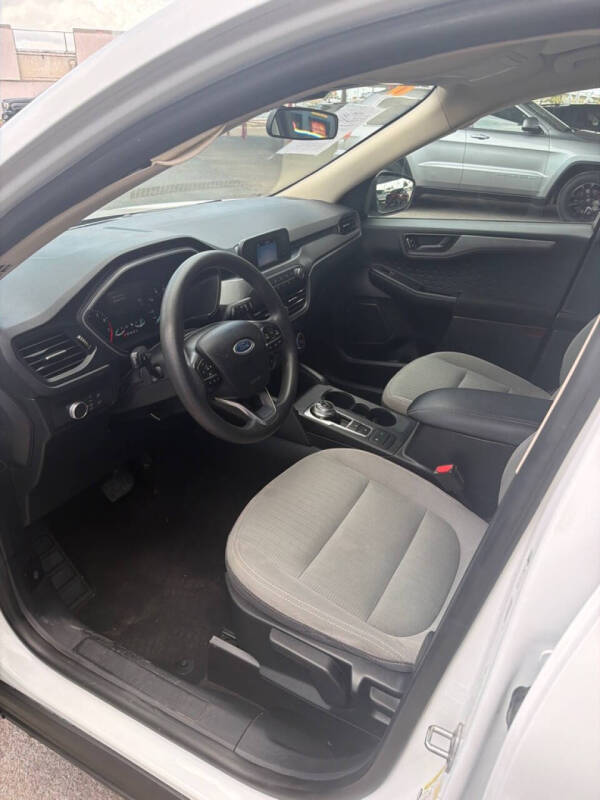 2020 Ford Escape S