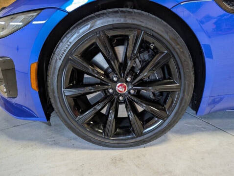 2021 Jaguar F-TYPE R