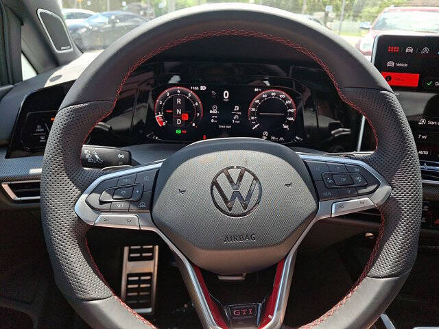2026 Volkswagen Golf GTI SE