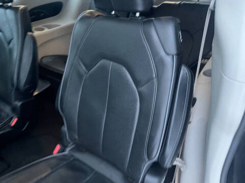 2020 Chrysler Pacifica Limited