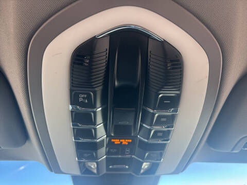 2012 Porsche Panamera