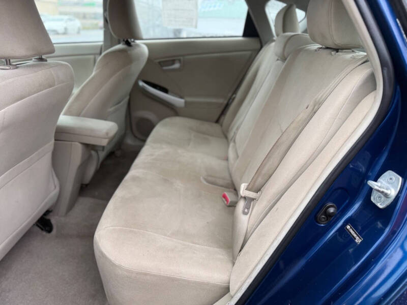 2010 Toyota Prius II