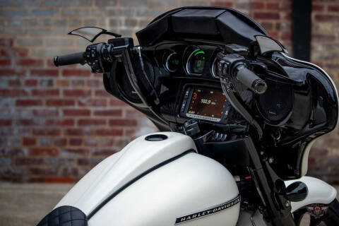 2018 Harley-Davidson Street Glide Special