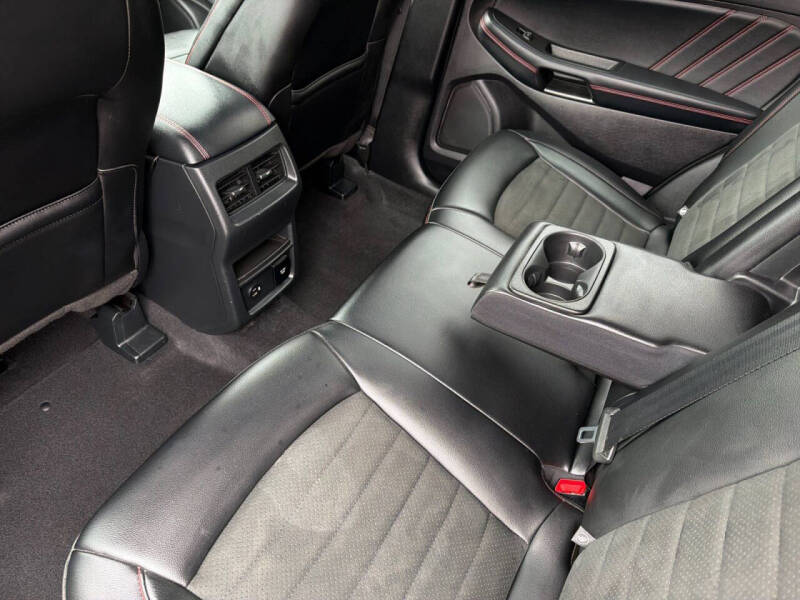 2021 Ford Edge ST-Line