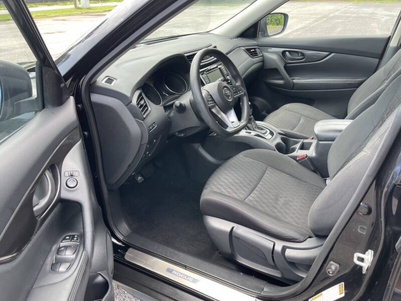 2019 Nissan Rogue S