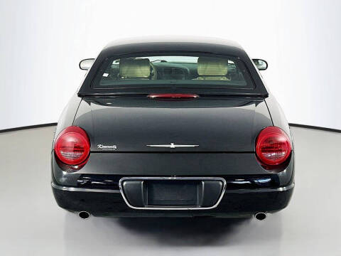 2005 Ford Thunderbird Deluxe