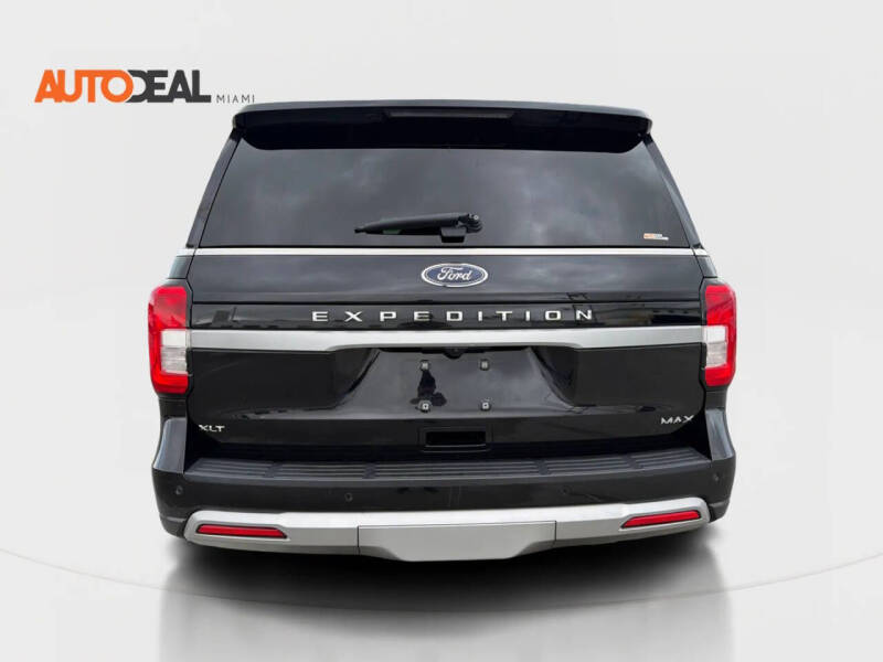 2024 Ford Expedition MAX XLT