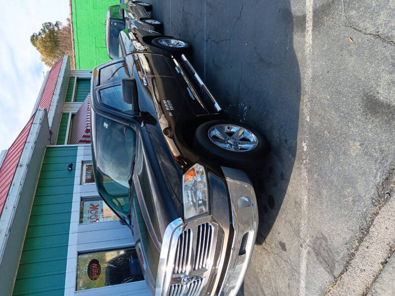 2013 RAM Ram 1500 Pickup SLT's photo