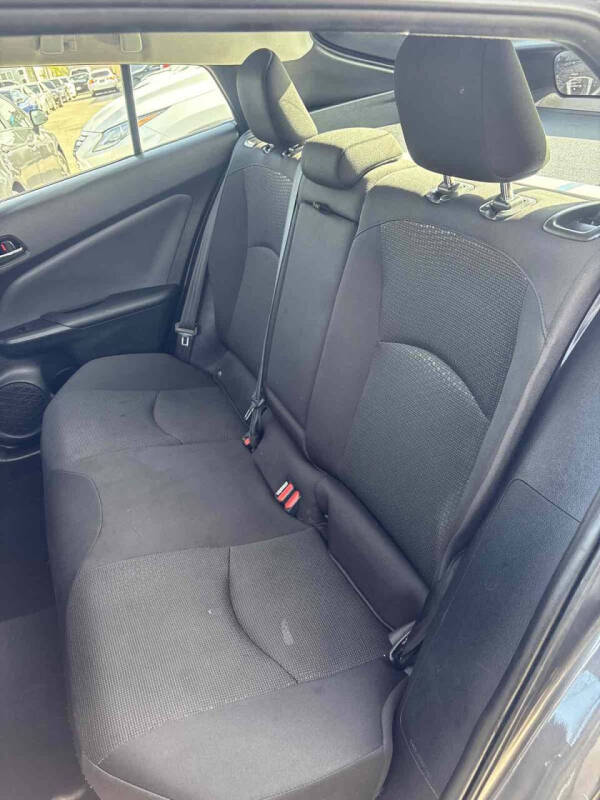 2021 Toyota Prius XLE