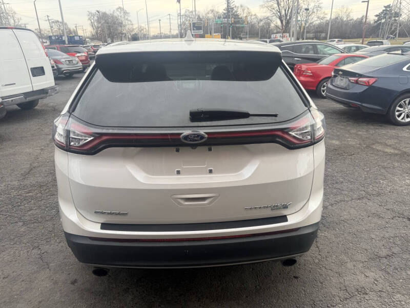 2017 Ford Edge Titanium