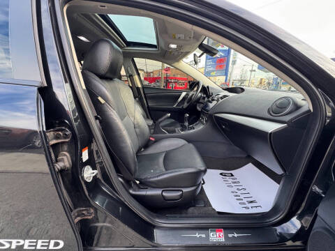 2010 Mazda MAZDA3 s Grand Touring