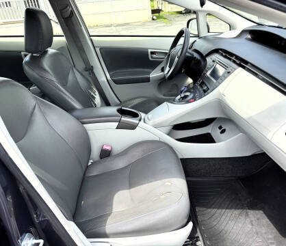 2012 Toyota Prius Two