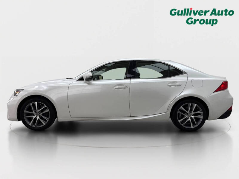 2019 Lexus IS 300