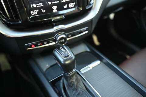 2018 Volvo XC60 T6 Momentum