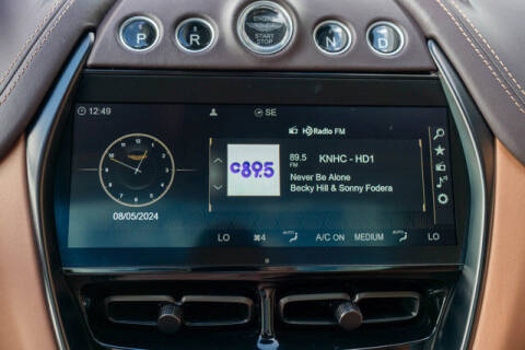 2021 Aston Martin DBX