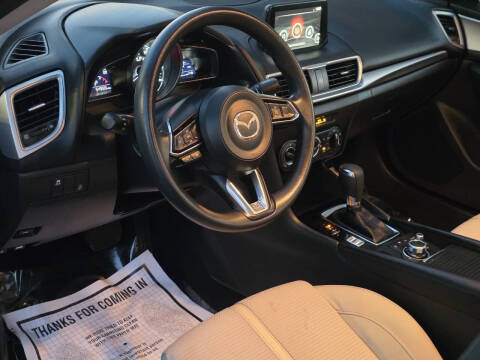 2017 Mazda MAZDA3 Sport