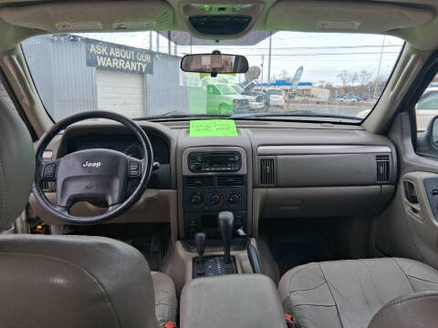 2004 Jeep Grand Cherokee Laredo