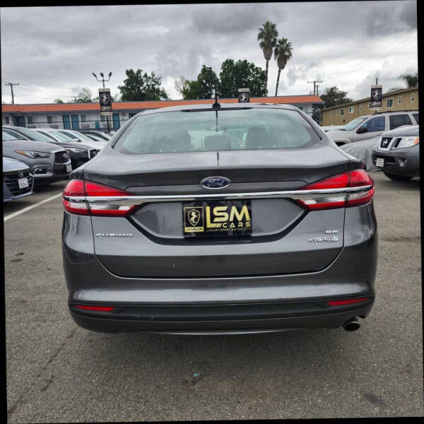 2018 Ford Fusion Hybrid SE