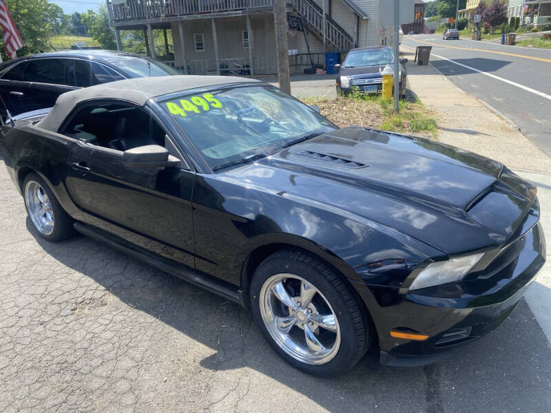 2011 Ford Mustang V6
