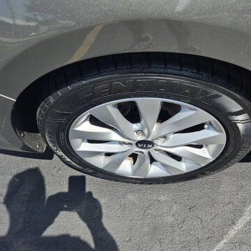 2016 Kia Optima LX