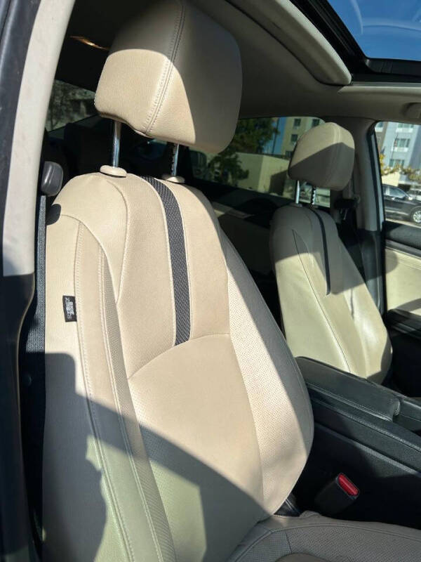 2019 Honda Civic Touring