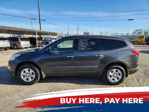 2012 Chevrolet Traverse for sale at Meadows Motor Company in Cleburne TX
