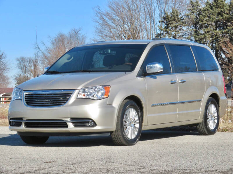 2015 Chrysler Town and Country for sale at Tonys Pre Owned Auto Sales in Kokomo IN