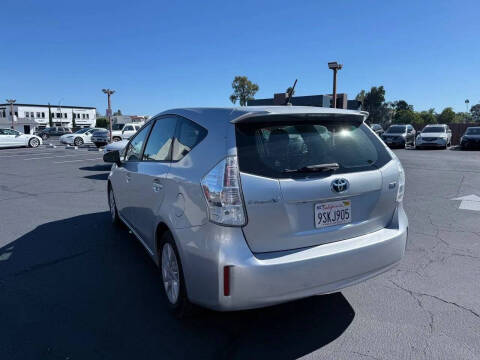 2014 Toyota Prius v