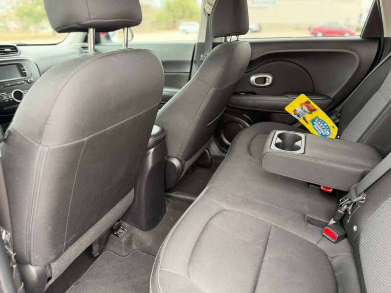 2017 Kia Soul +