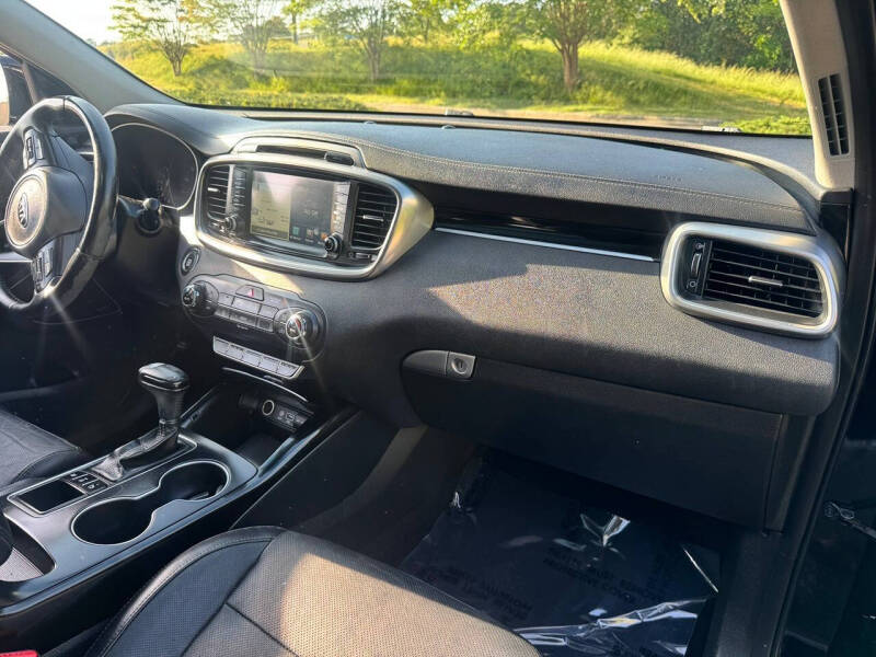 2016 Kia Sorento SX V6