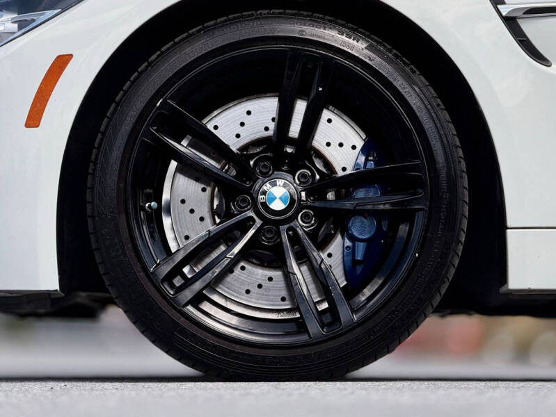2019 BMW M4