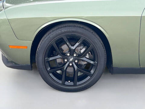2022 Dodge Challenger SXT
