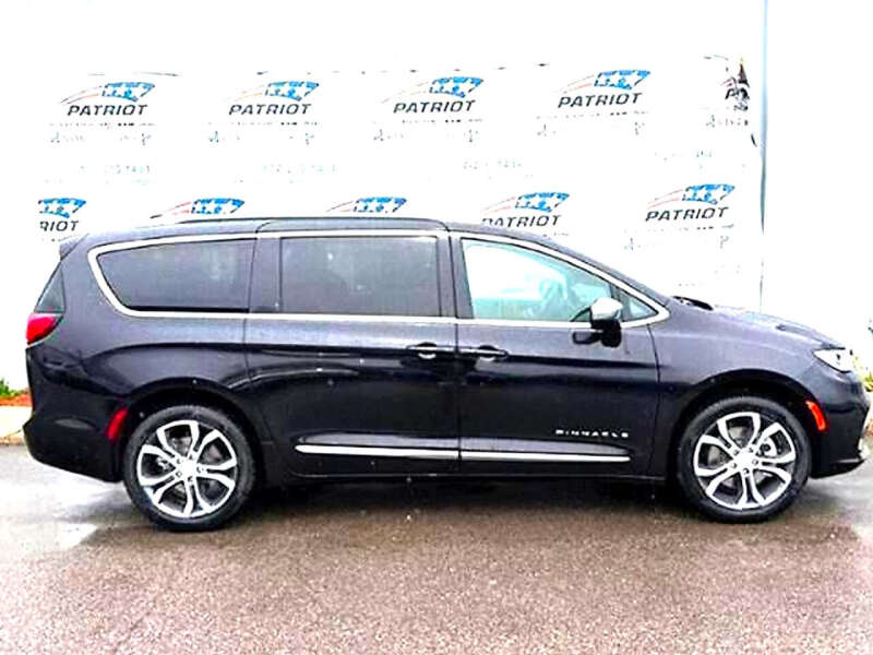 2026 Chrysler Pacifica Pinnacle