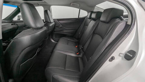 2019 Lexus ES 350