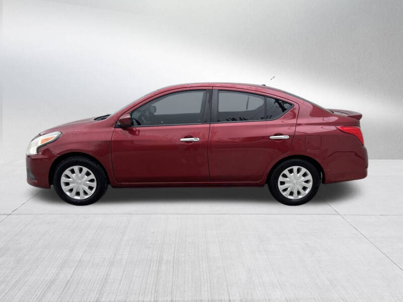 2019 Nissan Versa