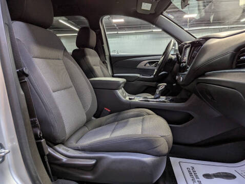 2022 Chevrolet Traverse LT