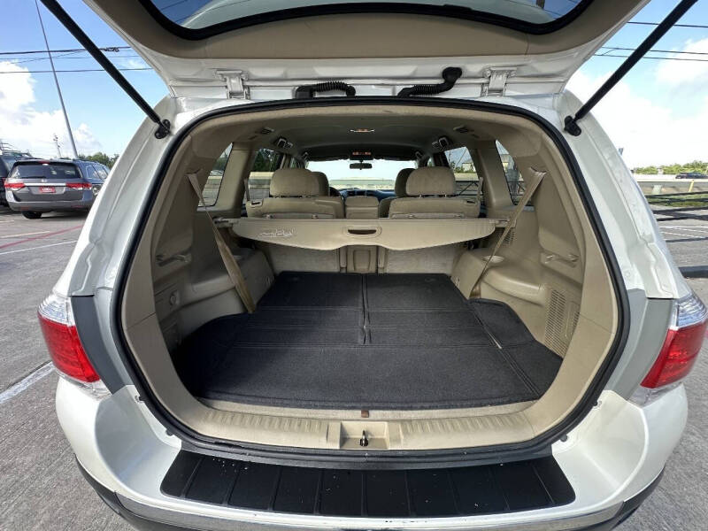2013 Toyota Highlander Plus