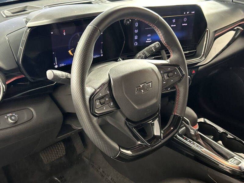 2025 Chevrolet Trax RS