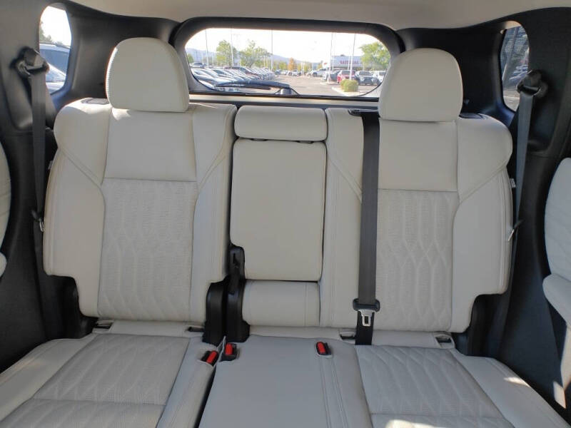 2025 Mitsubishi Outlander SEL