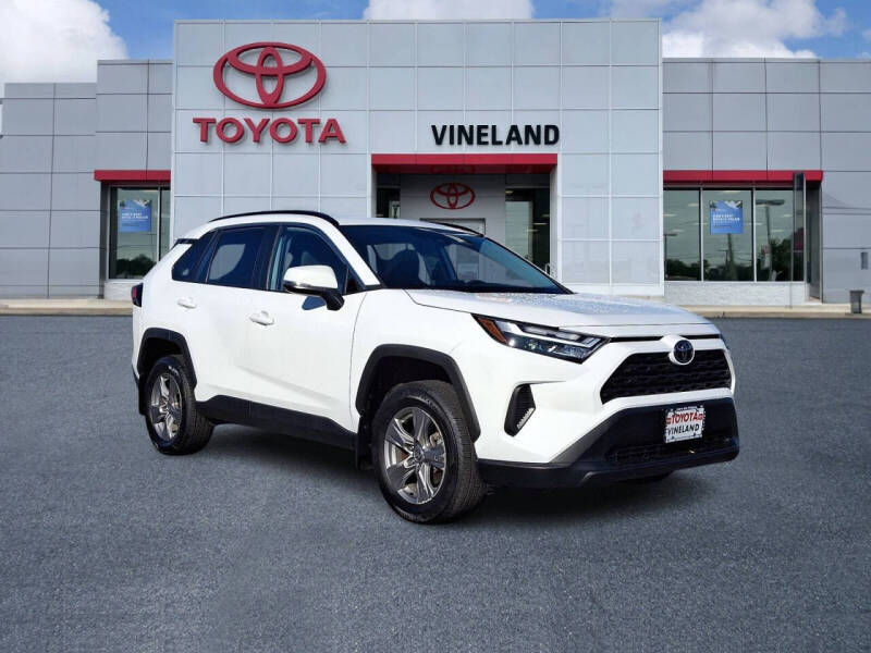 2023 Toyota RAV4 XLE