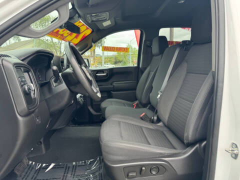 2022 Chevrolet Silverado 1500 Custom