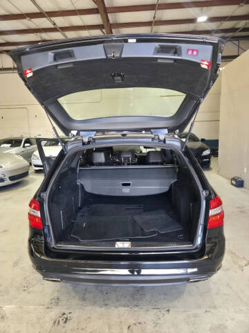 2011 Mercedes-Benz E-Class