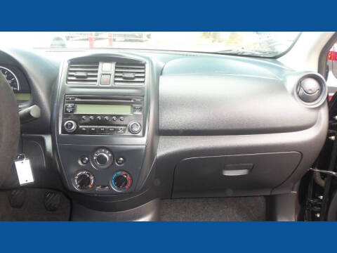 2016 Nissan Versa 1.6 S