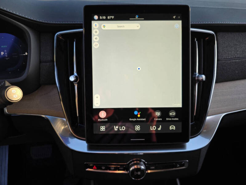 2025 Volvo XC90 B6 Plus Bright Theme 7P