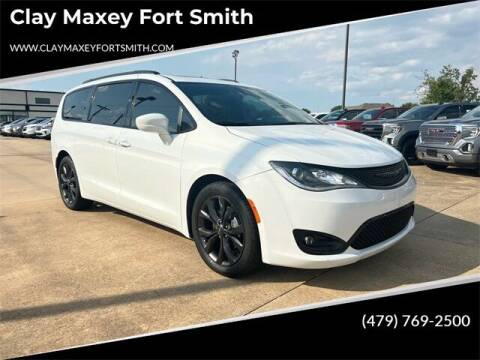 2020 Chrysler Pacifica for sale at Clay Maxey Fort Smith in Fort Smith AR