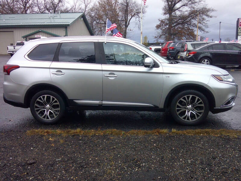 2018 Mitsubishi Outlander GT photo 4